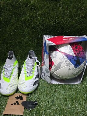 ADIDAS PREDATOR ACCURACY.1 SG. MLS OMB.